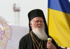 Вселенський патріарх молиться за Україну Вселенський патріарх молиться за Україну