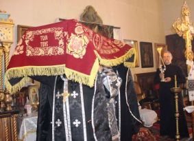 Винос Плащаниці (відео) Винос Плащаниці (відео)